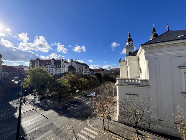 Eladó téglalakás, Budapesten, VIII. kerületben 76.9 M Ft