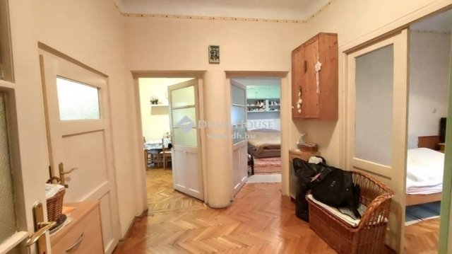 Eladó családi ház, Budapesten, XVIII. kerületben 79.9 M Ft