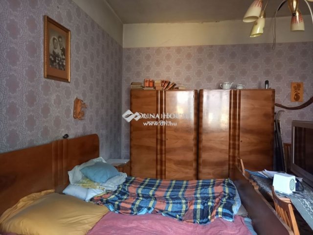 Eladó családi ház, Jászberényben 23.9 M Ft, 4 szobás