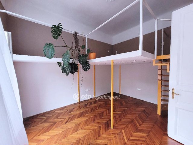 Eladó téglalakás, Budapesten, VII. kerületben 84.9 M Ft