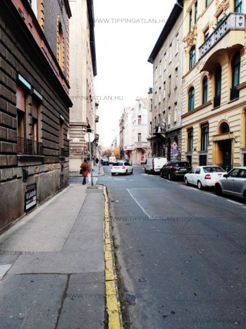 Eladó téglalakás, Budapesten, VIII. kerületben, József utcában