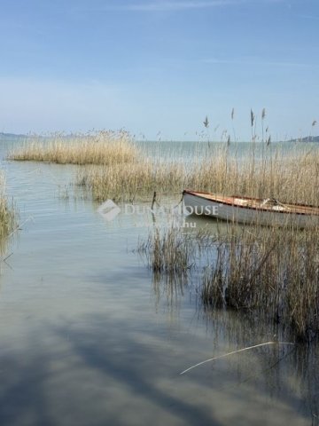Eladó családi ház, Balatonmáriafürdőn 59 M Ft, 5 szobás