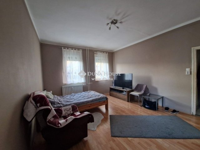 Eladó téglalakás, Budapesten, XIII. kerületben 51 M Ft, 1 szobás