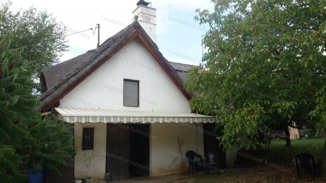 Eladó családi ház, Balatonudvariban 63.9 M Ft, 1 szobás