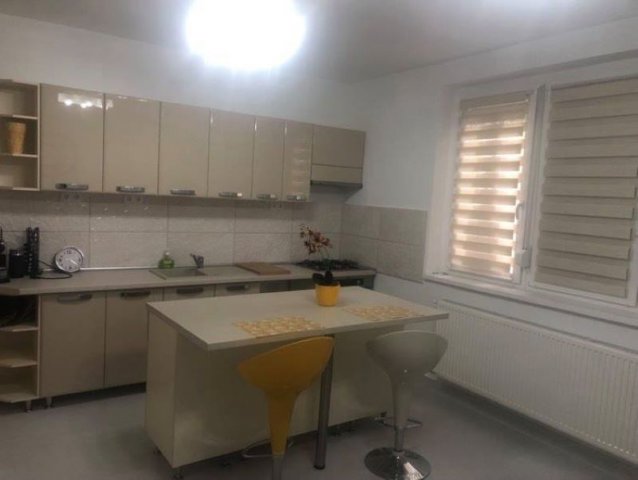 Kiadó téglalakás, albérlet, Kecskeméten 160 E Ft / hó