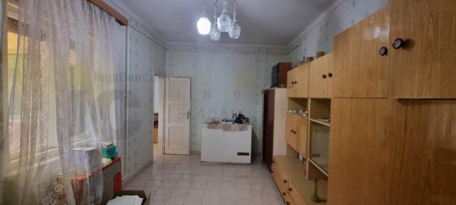 Eladó családi ház, Szegeden 63 M Ft, 2+1 szobás