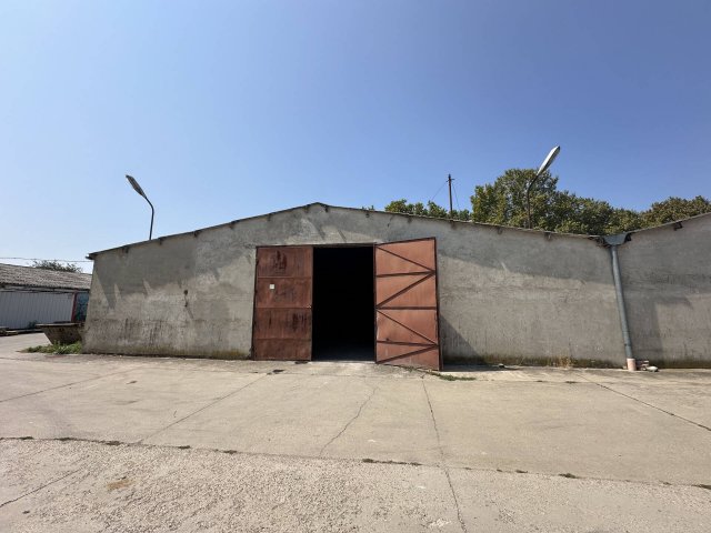 Kiadó ipari ingatlan, Marcaliban 260 E Ft / hó