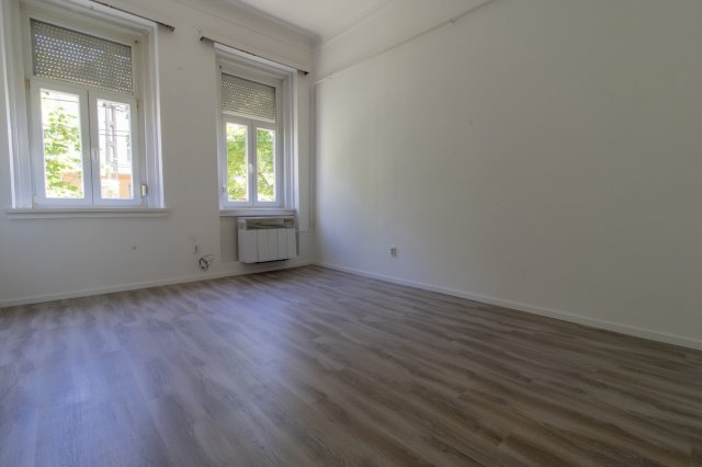 Eladó téglalakás, Budapesten, XIV. kerületben 38.99 M Ft