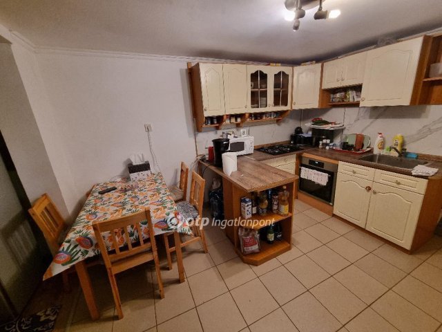 Eladó családi ház, Mádon 20.5 M Ft, 1+2 szobás