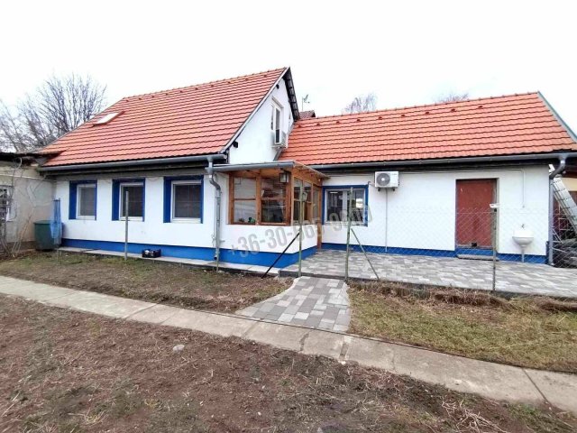 Eladó családi ház, Budapesten, XVIII. kerületben 78.9 M Ft