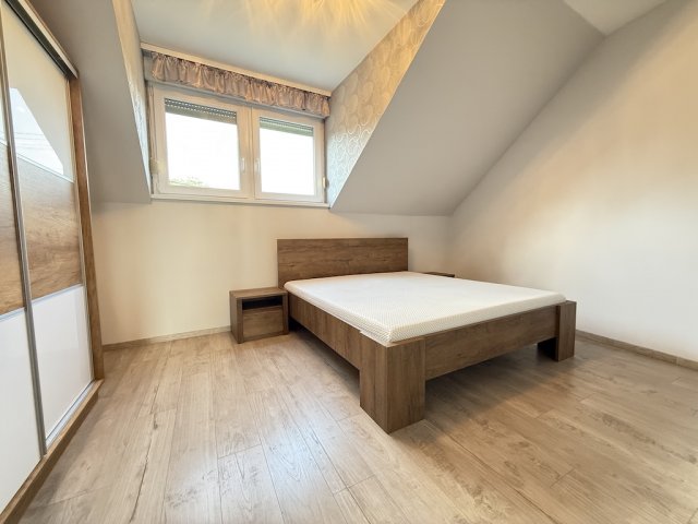 Kiadó téglalakás, albérlet, Pakson 180 E Ft / hó, 1 szobás