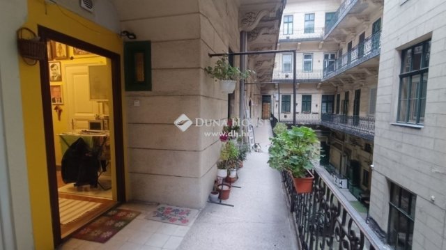 Eladó téglalakás, Budapesten, VIII. kerületben 61 M Ft, 2 szobás