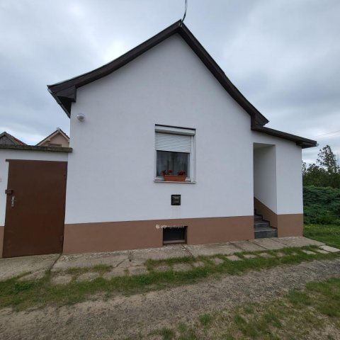 Eladó családi ház, Debrecenben, Biczókert utcában 33.9 M Ft