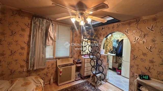 Eladó családi ház, Budapesten, XX. kerületben 28.5 M Ft
