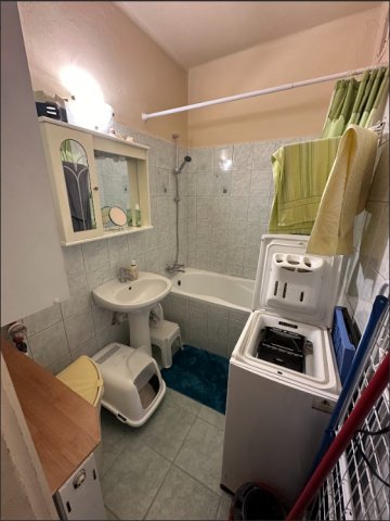 Kiadó téglalakás, albérlet, Tatabányán 160 E Ft / hó