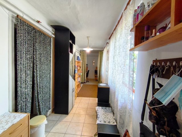 Eladó családi ház, Békéscsabán 28.6 M Ft, 2 szobás