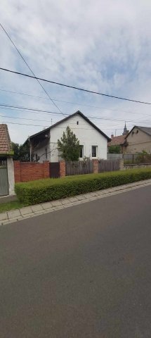 Eladó családi ház, Pásztón 26.5 M Ft, 2 szobás