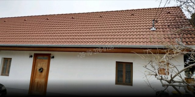 Eladó családi ház, Taksonyon 64.99 M Ft, 2 szobás