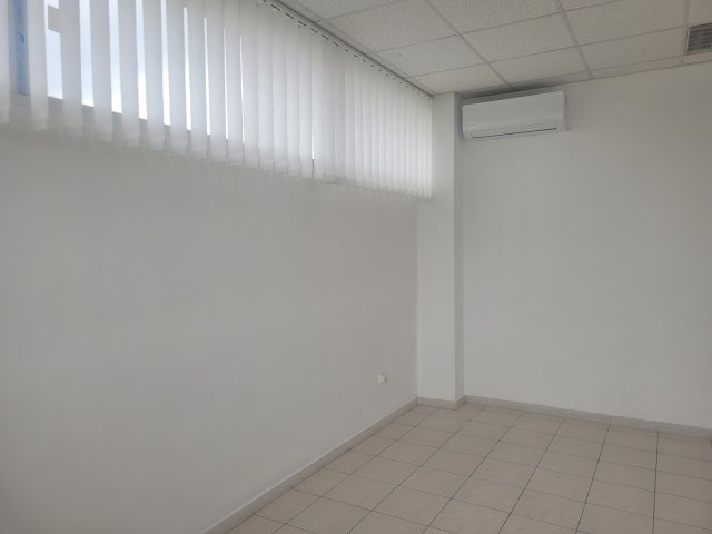 Kiadó iroda, Győrött 69 E Ft / hó, 1 szobás