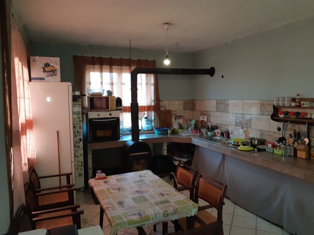 Eladó családi ház, Kerecsenden 21 M Ft, 5 szobás