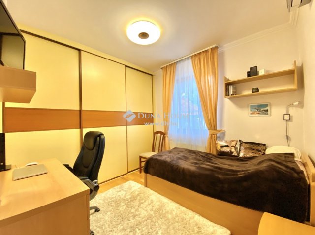 Eladó családi ház, Budapesten, XVII. kerületben 299 M Ft