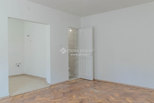 Eladó téglalakás, Budapesten, XX. kerületben 26.9 M Ft, 1 szobás