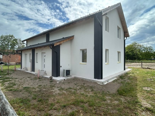 Eladó ikerház, Vasadon 76.9 M Ft, 5 szobás / költözzbe.hu