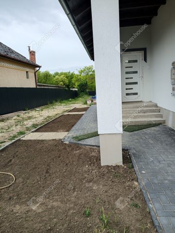 Eladó családi ház, Tápióságon 44.9 M Ft, 2 szobás