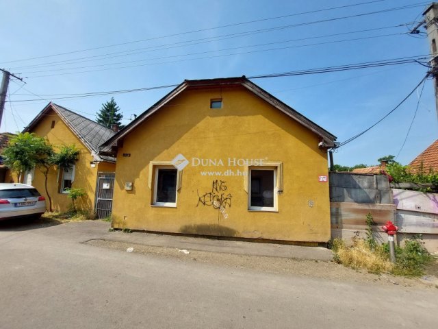 Eladó családi ház, Egerben, Verőszala utcában 9.9 M Ft