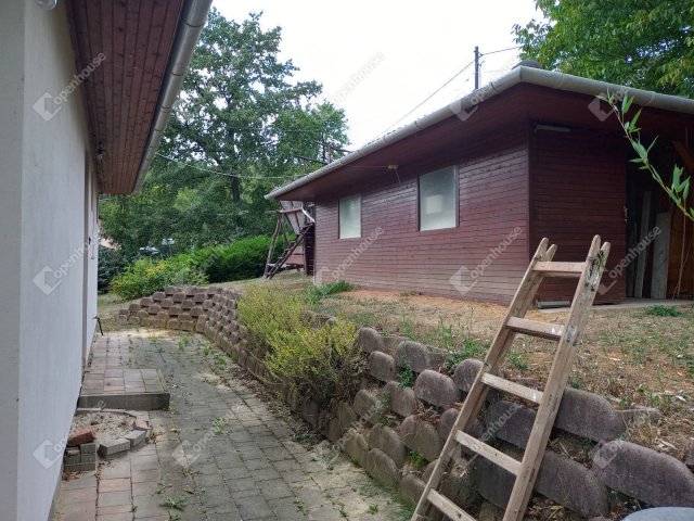 Eladó családi ház, Orfűn 37 M Ft, 1 szobás