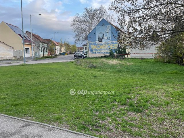 Eladó telek, Szolnokon 27 M Ft / költözzbe.hu