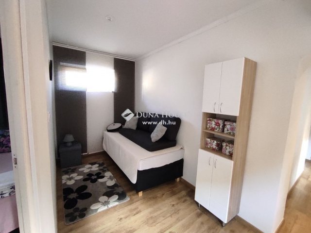 Eladó családi ház, Buzsákon 65 M Ft, 3 szobás