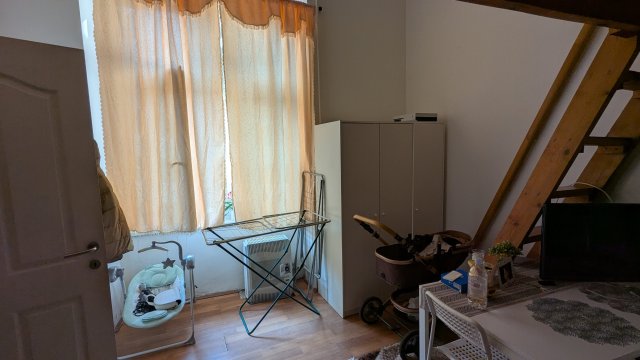 Eladó téglalakás, Budapesten, VI. kerületben, Szondi utcában