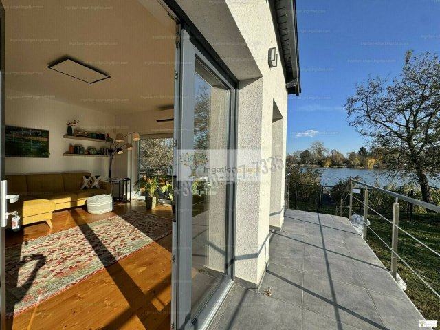Eladó családi ház, Ráckevén 129.9 M Ft, 2 szobás