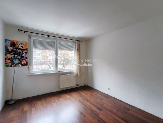 Eladó panellakás, Budapesten, X. kerületben 62.9 M Ft, 2+1 szobás