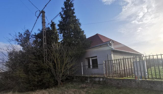 Eladó családi ház, Kocson, Kölcsey Ferenc utcában 26 M Ft