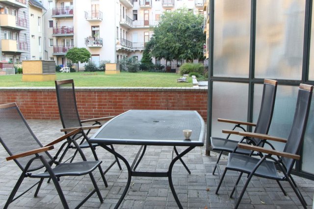 Eladó téglalakás, Budapesten, IX. kerületben, Tűzoltó utcában