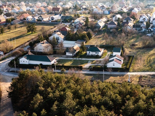 Eladó hotel, Csákváron 119.9 M Ft / költözzbe.hu