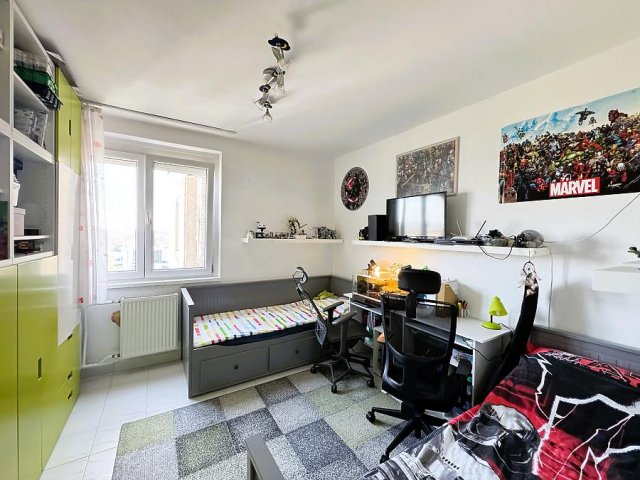 Eladó panellakás, Budapesten, III. kerületben 58.9 M Ft, 2 szobás