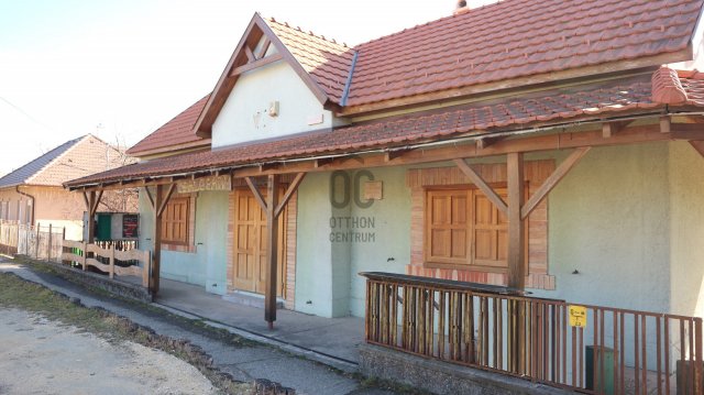 Eladó családi ház, Csákváron 76 M Ft, 2 szobás
