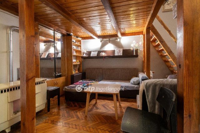 Eladó téglalakás, Budapesten, VIII. kerületben 39.9 M Ft