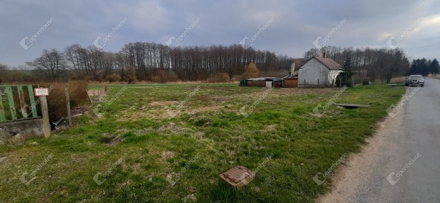 Eladó telek, Győrváron 8 M Ft / költözzbe.hu