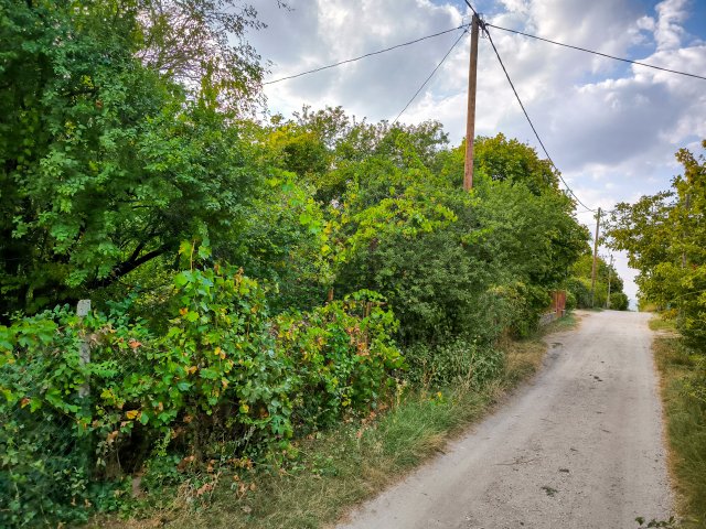 Eladó telek, Budapesten, III. kerületben 25.5 M Ft