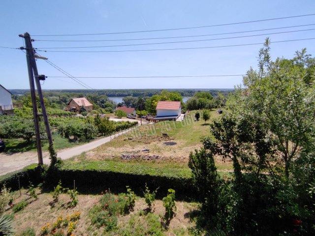 Eladó nyaraló, Báron 20.9 M Ft, 2 szobás / költözzbe.hu