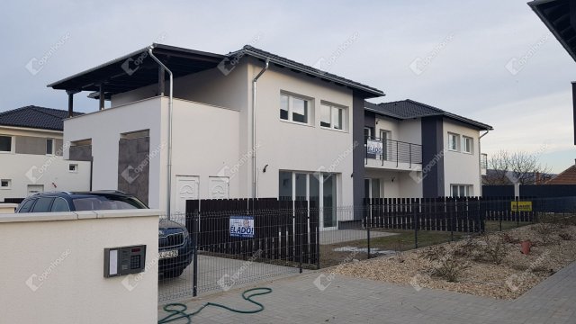Eladó sorház, Mendén 67.9 M Ft, 4 szobás / költözzbe.hu