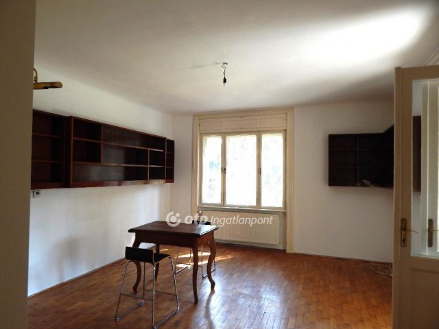 Kiadó téglalakás, albérlet, Budapesten, II. kerületben
