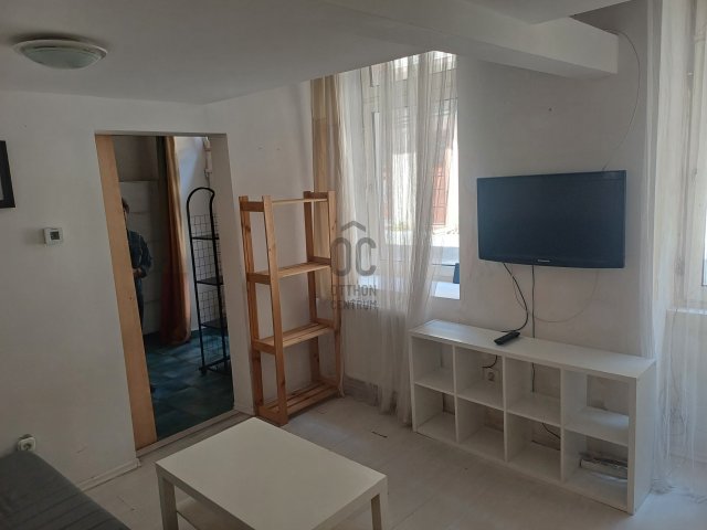 Eladó téglalakás, Budapesten, VI. kerületben 76 M Ft, 3 szobás