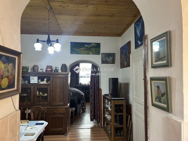 Eladó családi ház, Budapesten, IV. kerületben 88 M Ft, 3 szobás
