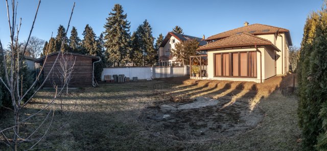 Eladó családi ház, Budapesten, XVI. kerületben 216 M Ft