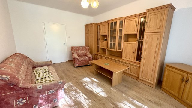 Kiadó téglalakás, albérlet, Debrecenben 180 E Ft / hó, 2 szobás